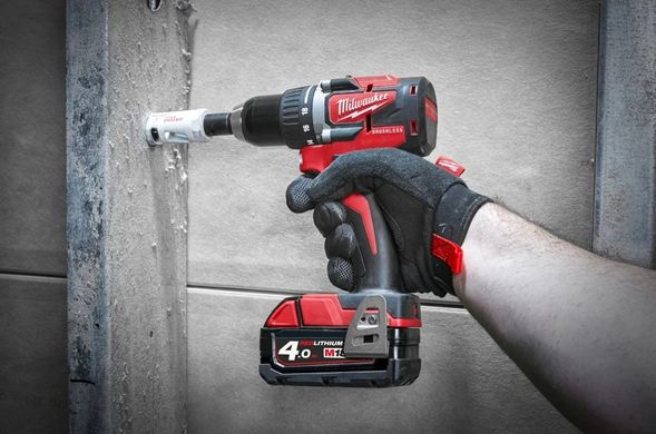 Дриль-шурупокрут акумуляторний MILWAUKEE, M18 CBLDD-202C